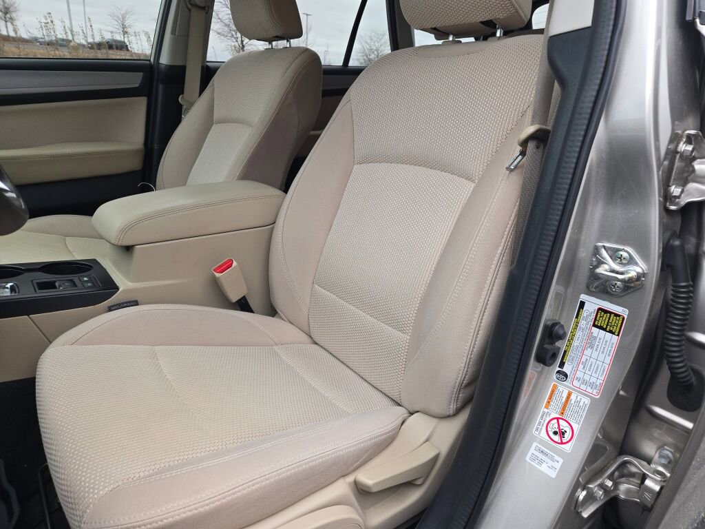 2019 SUBARU OUTBACK - Image 23