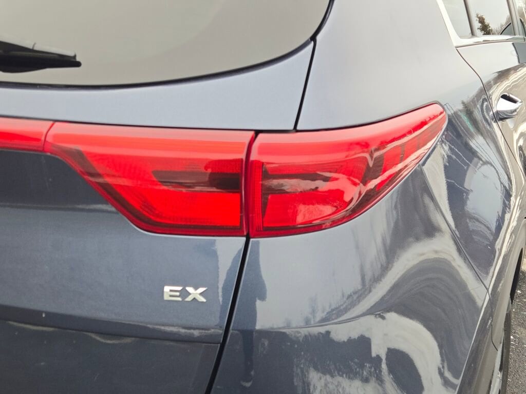 2018 KIA SPORTAGE - Image 11