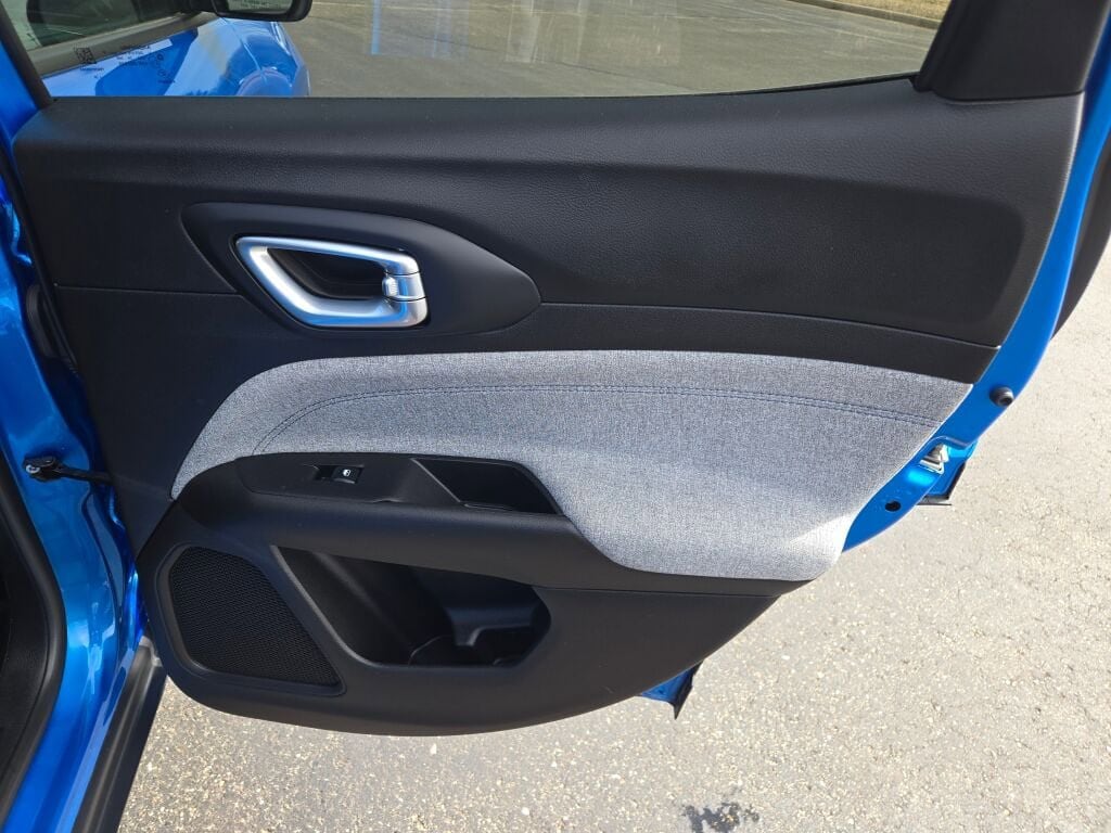 2025 JEEP COMPASS - Image 9