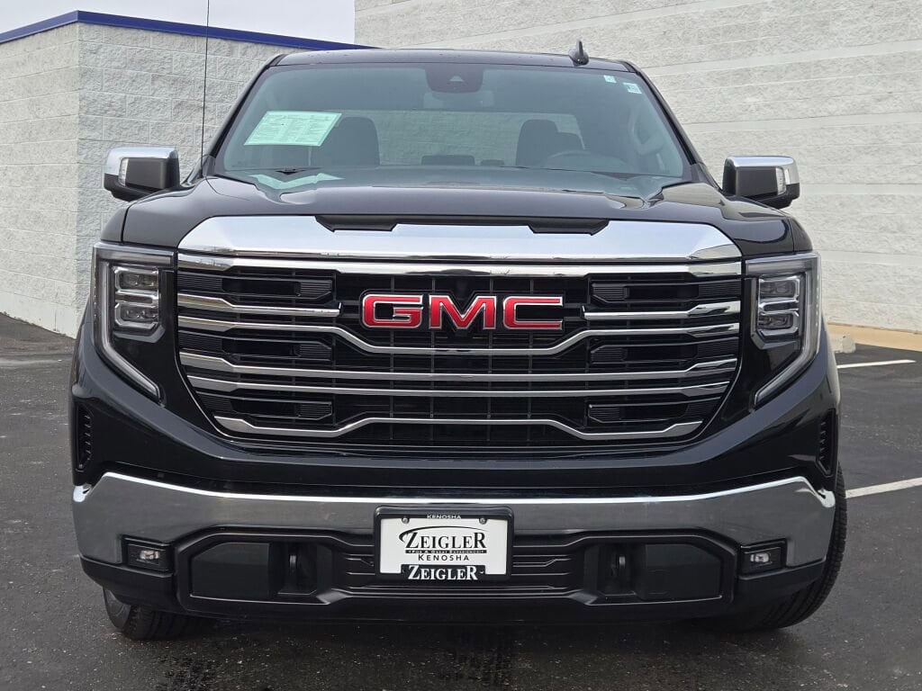 2025 GMC SIERRA - Image 4