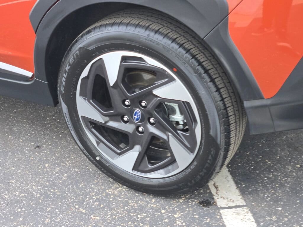 2025 SUBARU CROSSTREK - Image 15