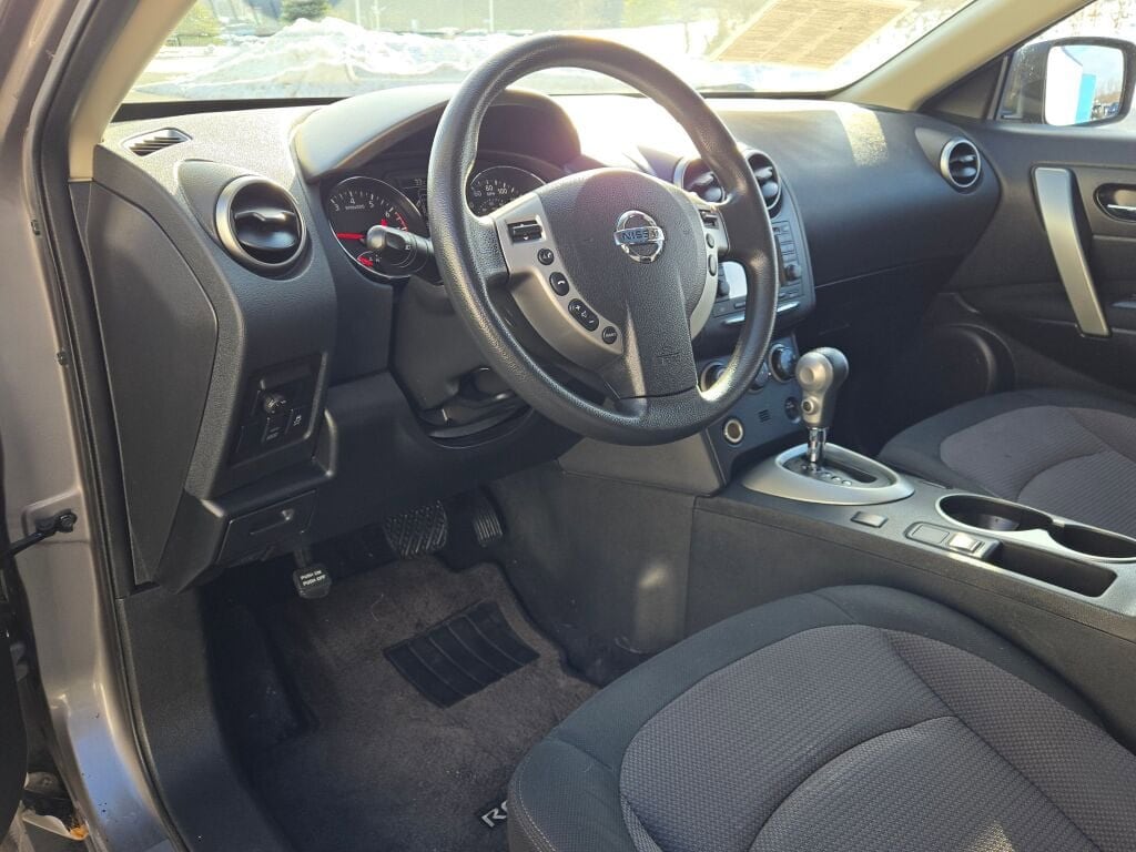 2013 NISSAN ROGUE - Image 19