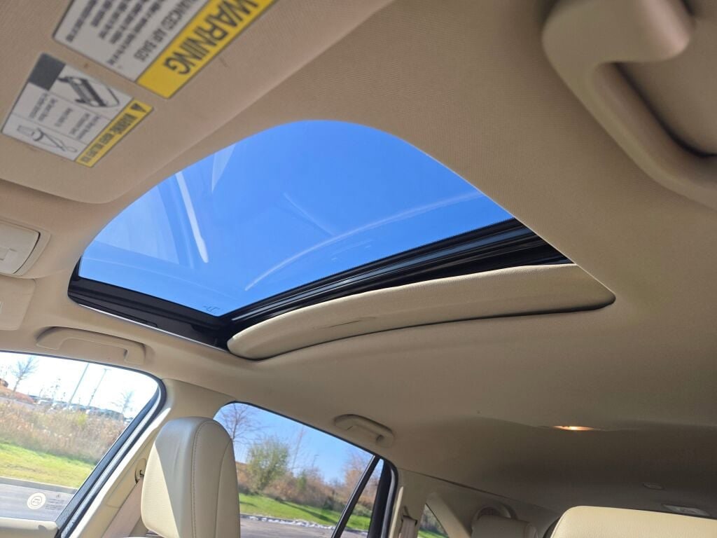 2016 ACURA RDX - Image 26