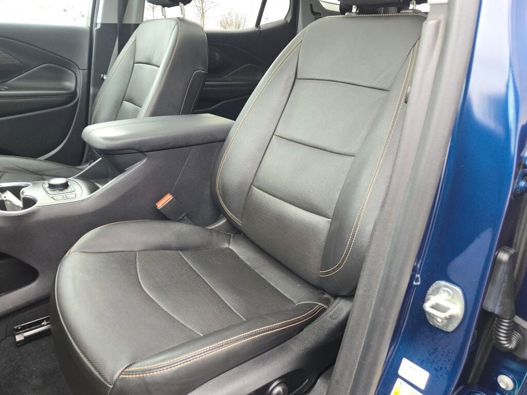 2021 GMC TERRAIN - Image 24