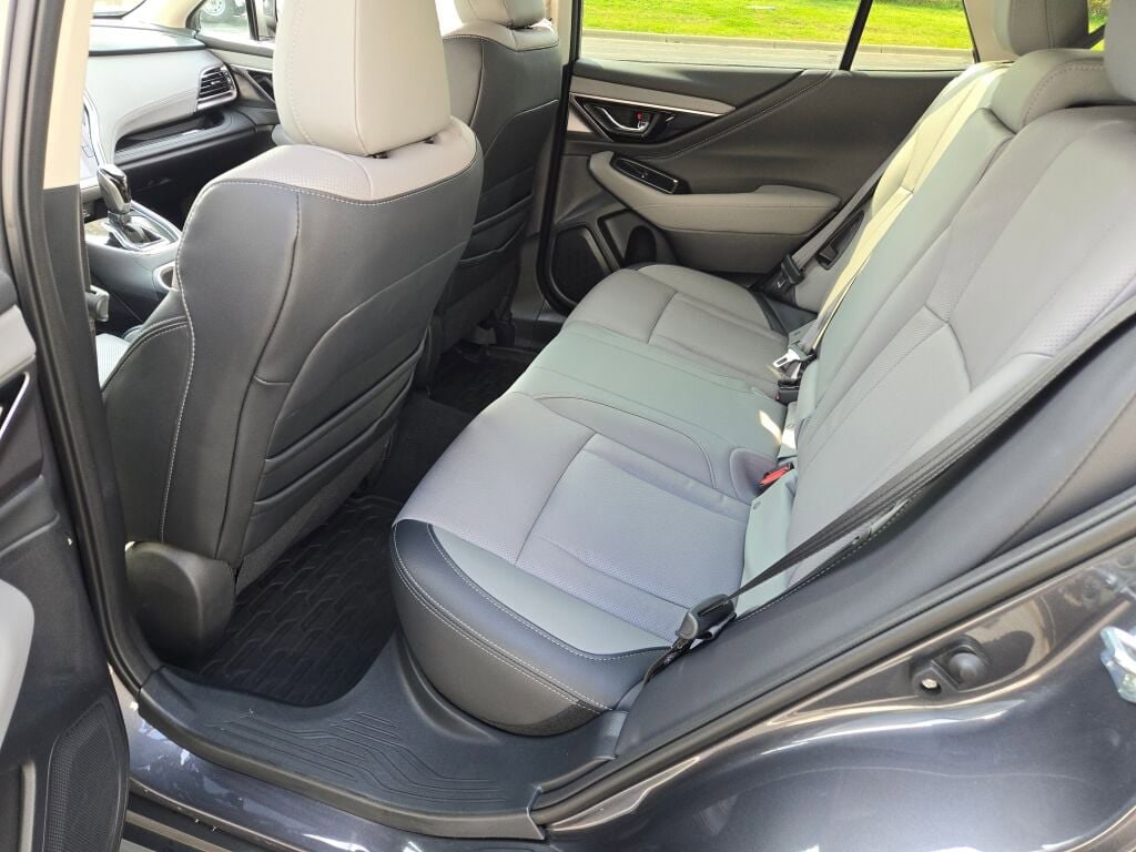 2024 SUBARU OUTBACK - Image 16