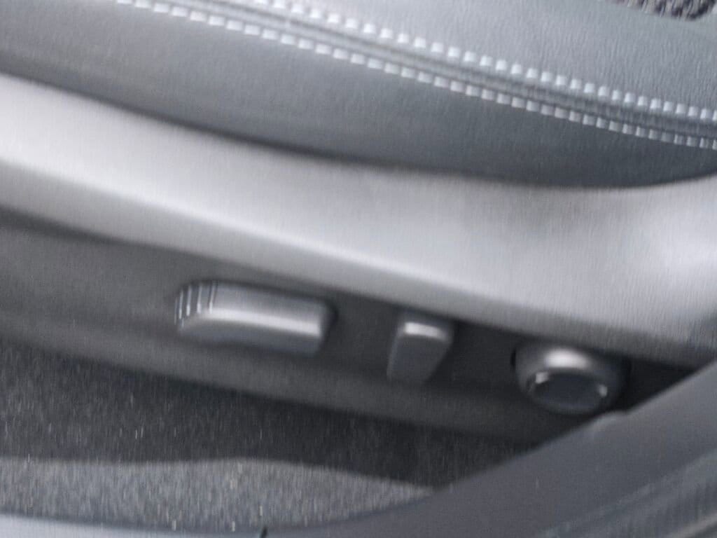 2022 SUBARU FORESTER - Image 22