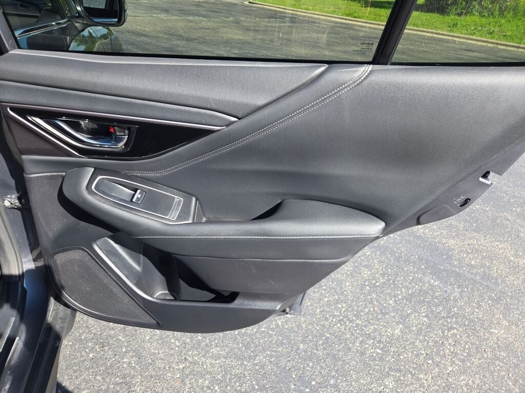 2024 Subaru Outback Limited - Photo 10