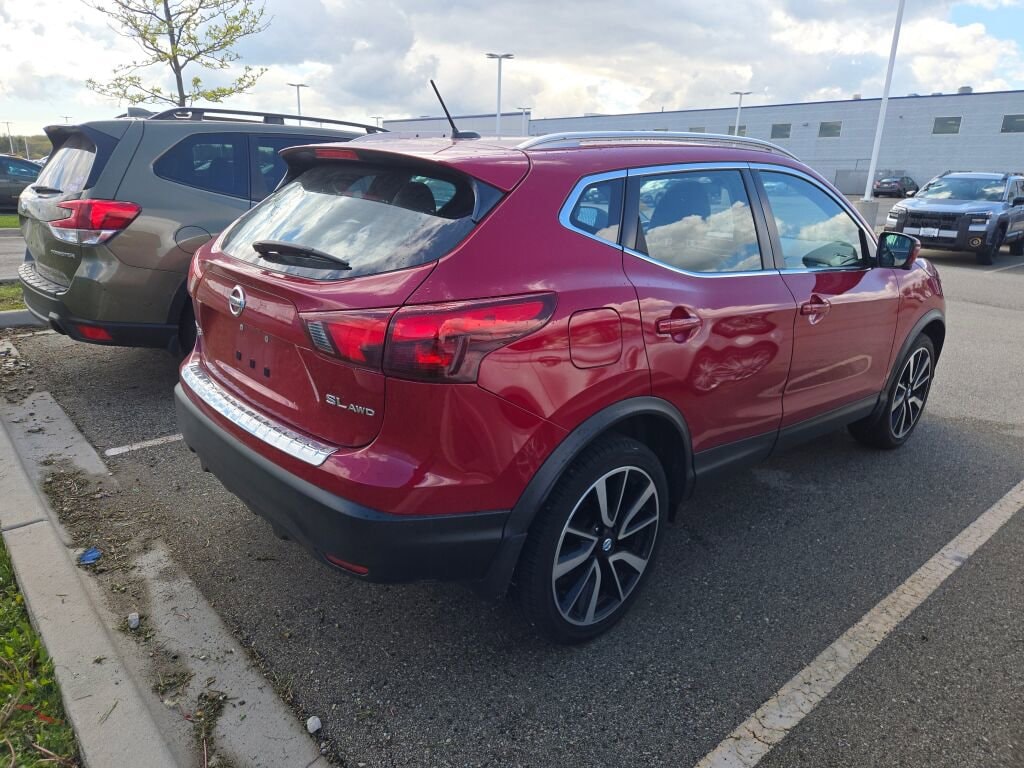 Used 2017 Nissan Rogue Sport SL SUV