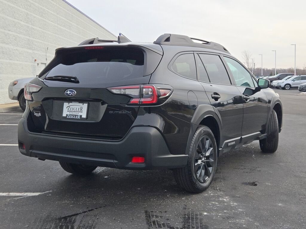 2023 SUBARU OUTBACK - Image 11