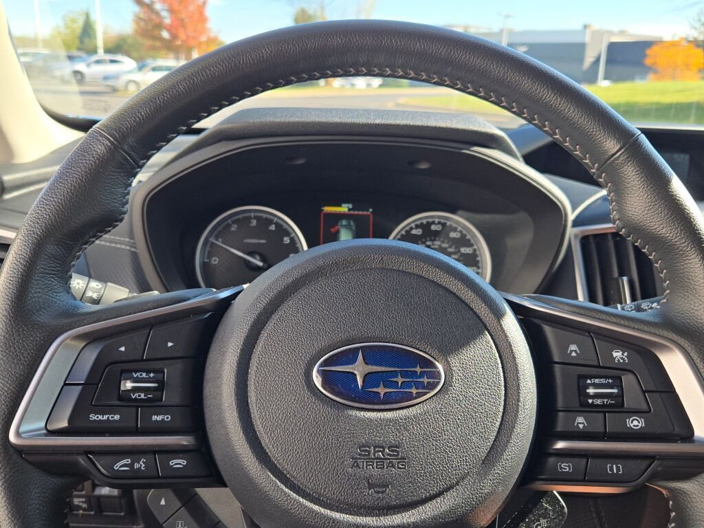 2023 SUBARU FORESTER - Image 32