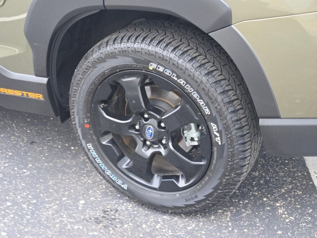 2025 SUBARU FORESTER - Image 14