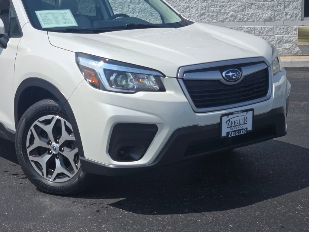 Used 2019 Subaru Forester Premium with VIN JF2SKAGCXKH503047 for sale in Kenosha, WI