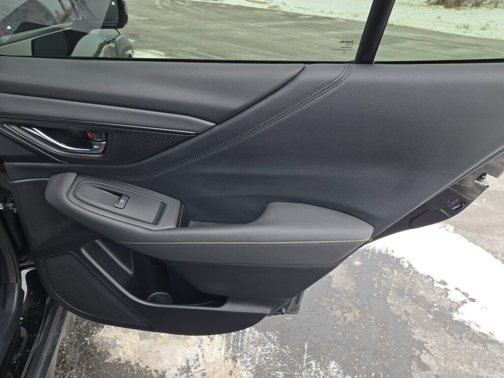 2022 SUBARU OUTBACK - Image 8