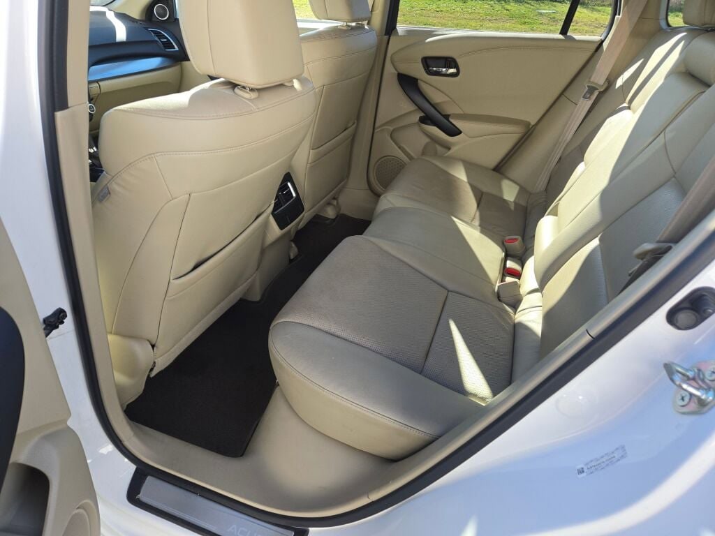 2016 ACURA RDX - Image 18