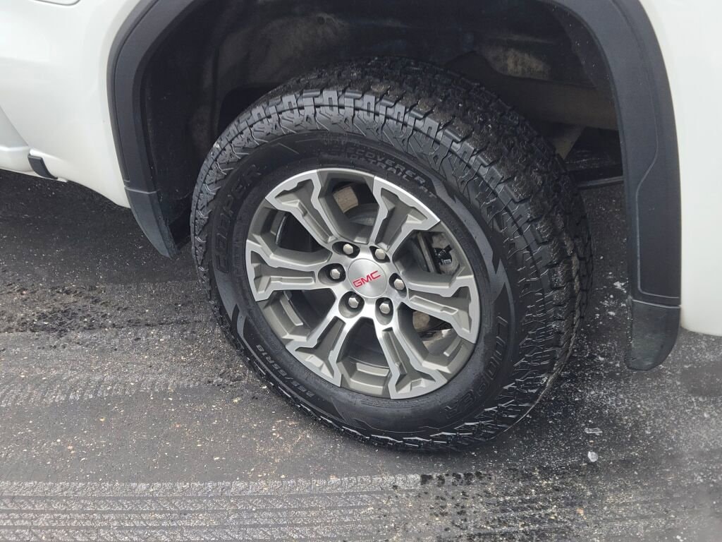 2024 GMC SIERRA - Image 14