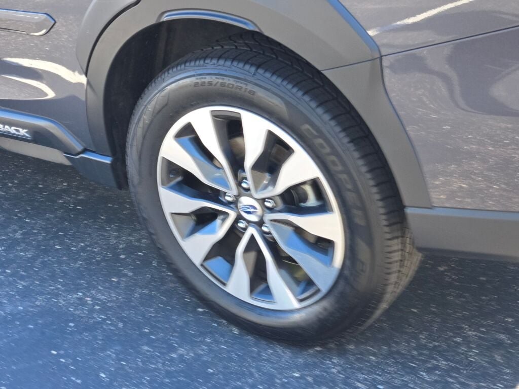 2024 Subaru Outback Limited - Photo 17