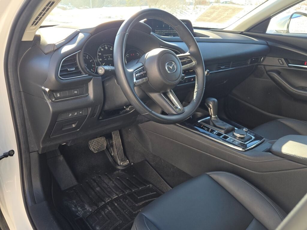 2023 MAZDA CX-30 - Image 20