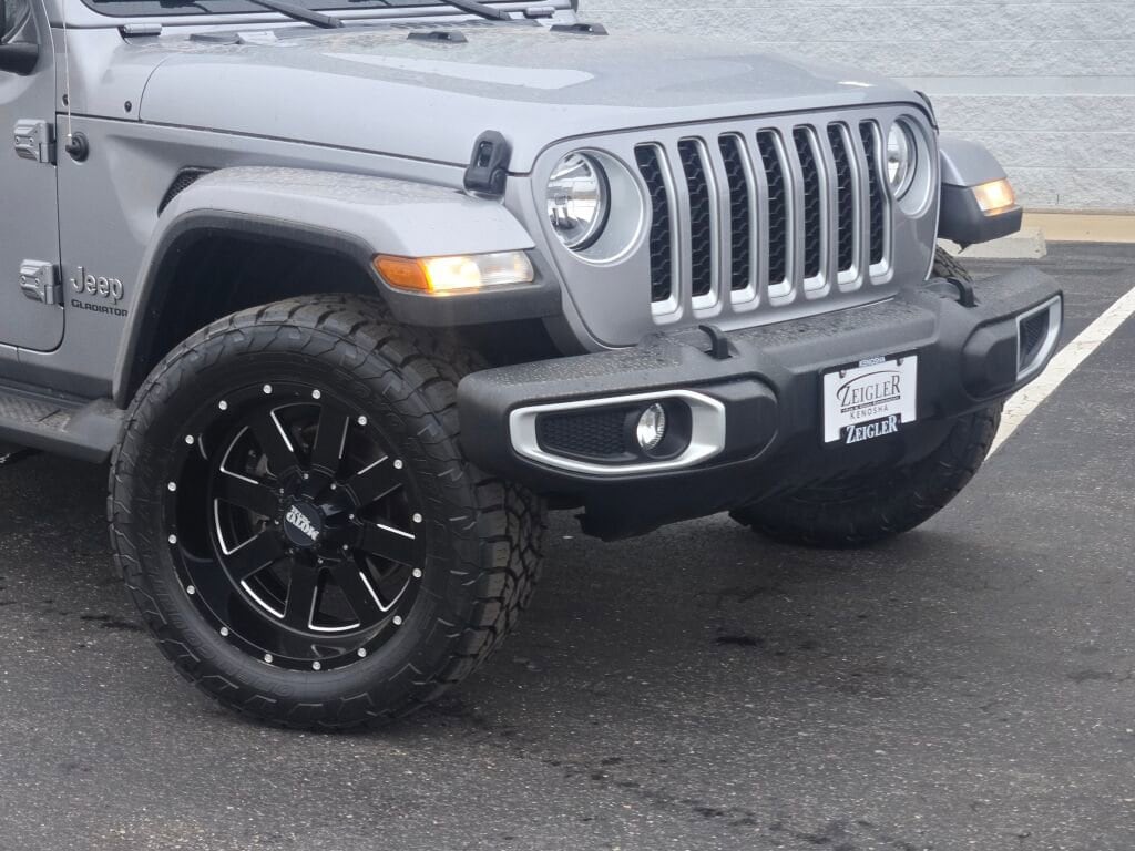 2020 JEEP GLADIATOR - Image 2