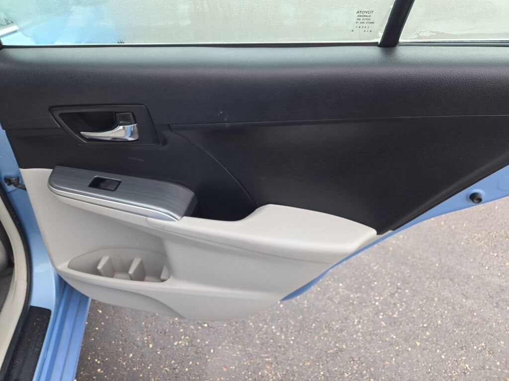 2014 TOYOTA CAMRY - Image 8