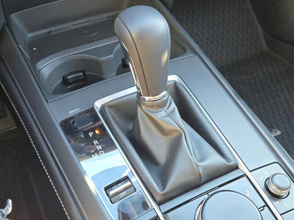 2026 MAZDA CX-30 - Image 28