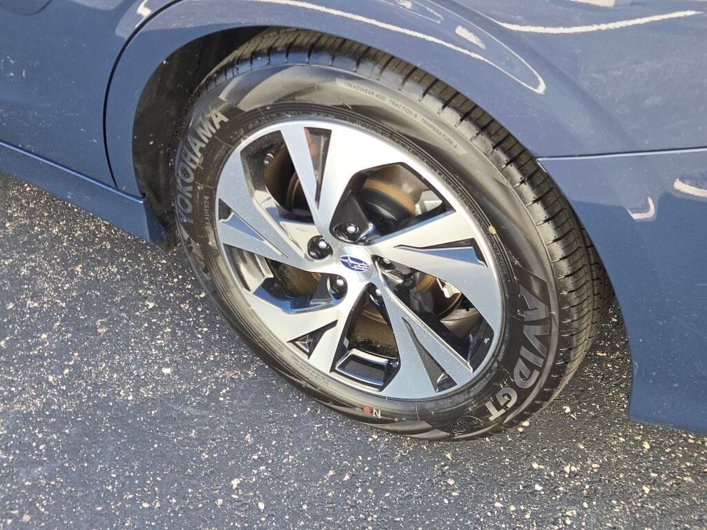 2025 SUBARU LEGACY - Image 13