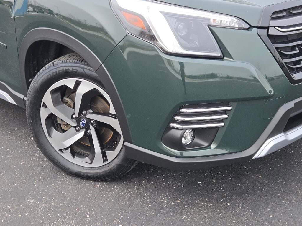 2023 SUBARU FORESTER - Image 3
