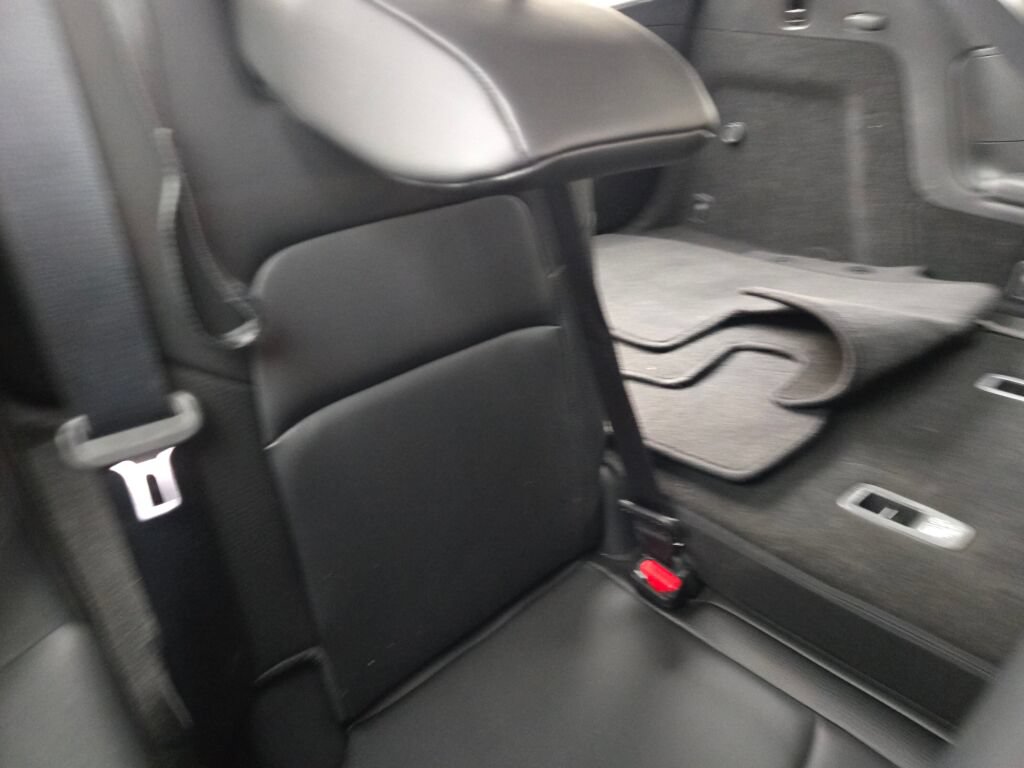 2025 Nissan Pathfinder SL - Photo 10