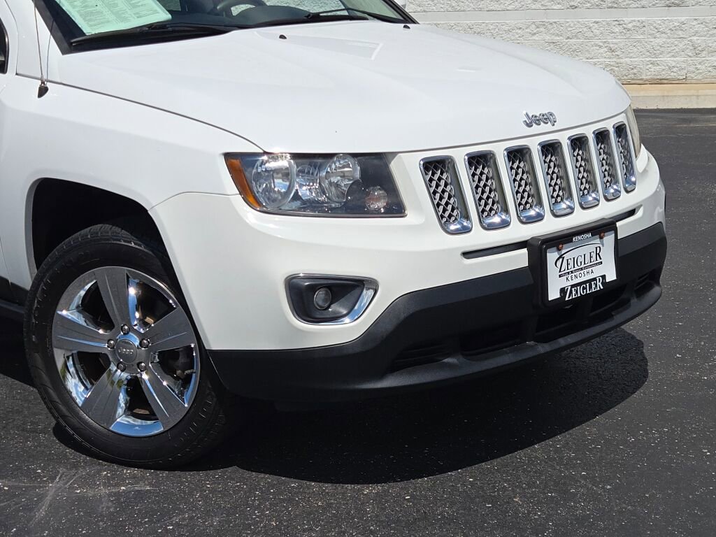 Used 2017 Jeep Compass High Altitude with VIN 1C4NJDEB0HD137268 for sale in Kenosha, WI