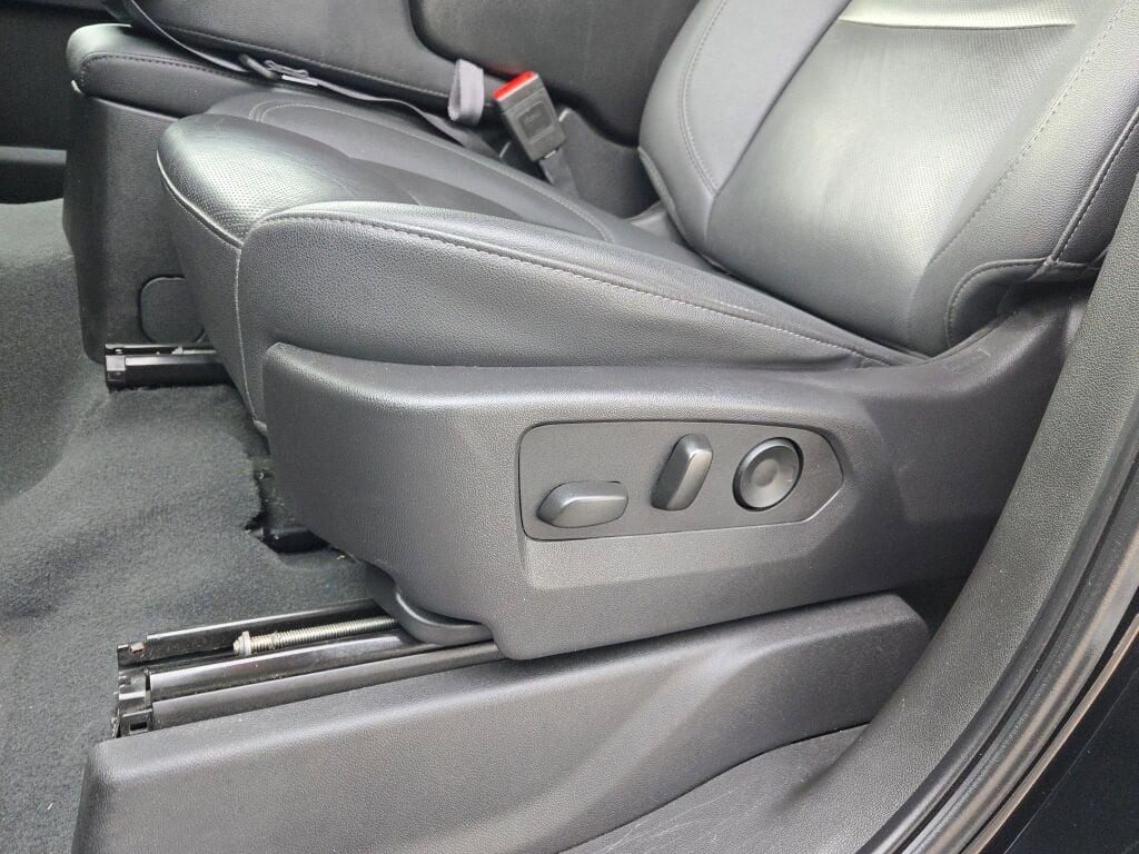 2025 GMC SIERRA - Image 21