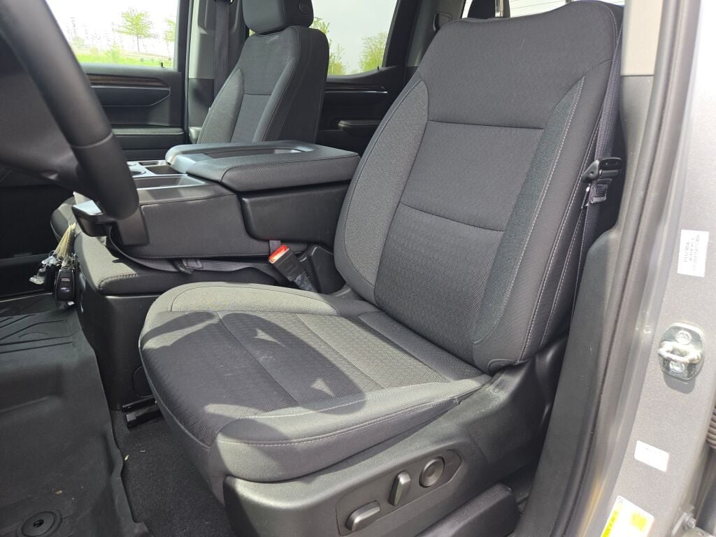 2023 Chevrolet Silverado 1500 LT - Photo 26