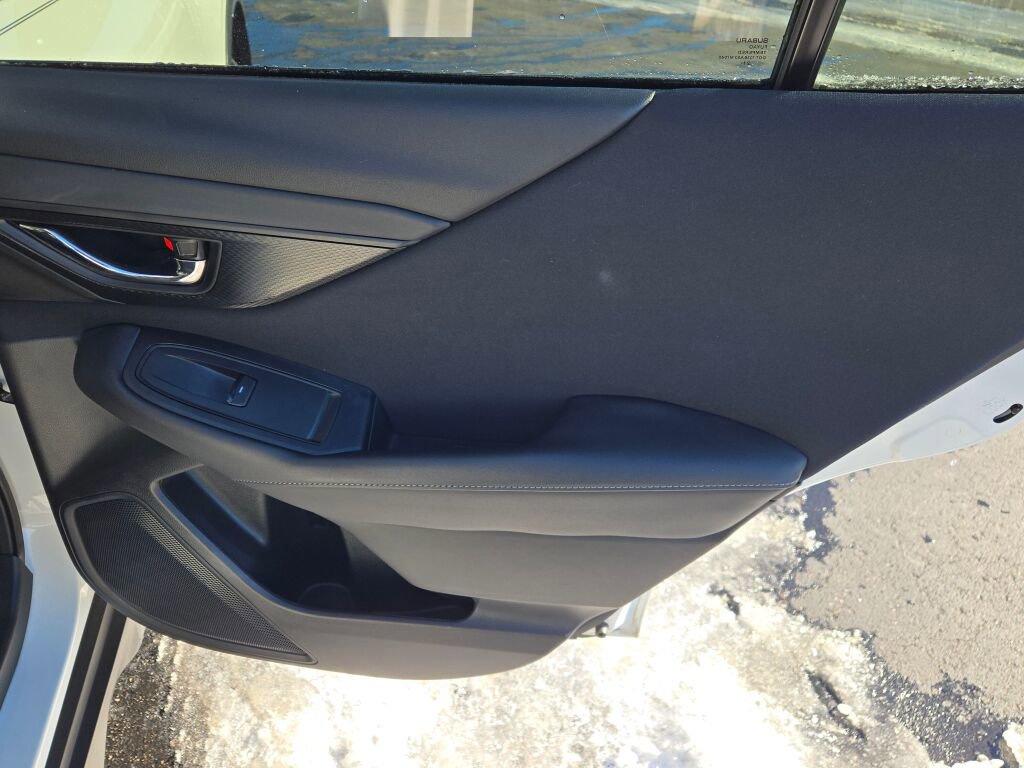 2022 SUBARU OUTBACK - Image 8