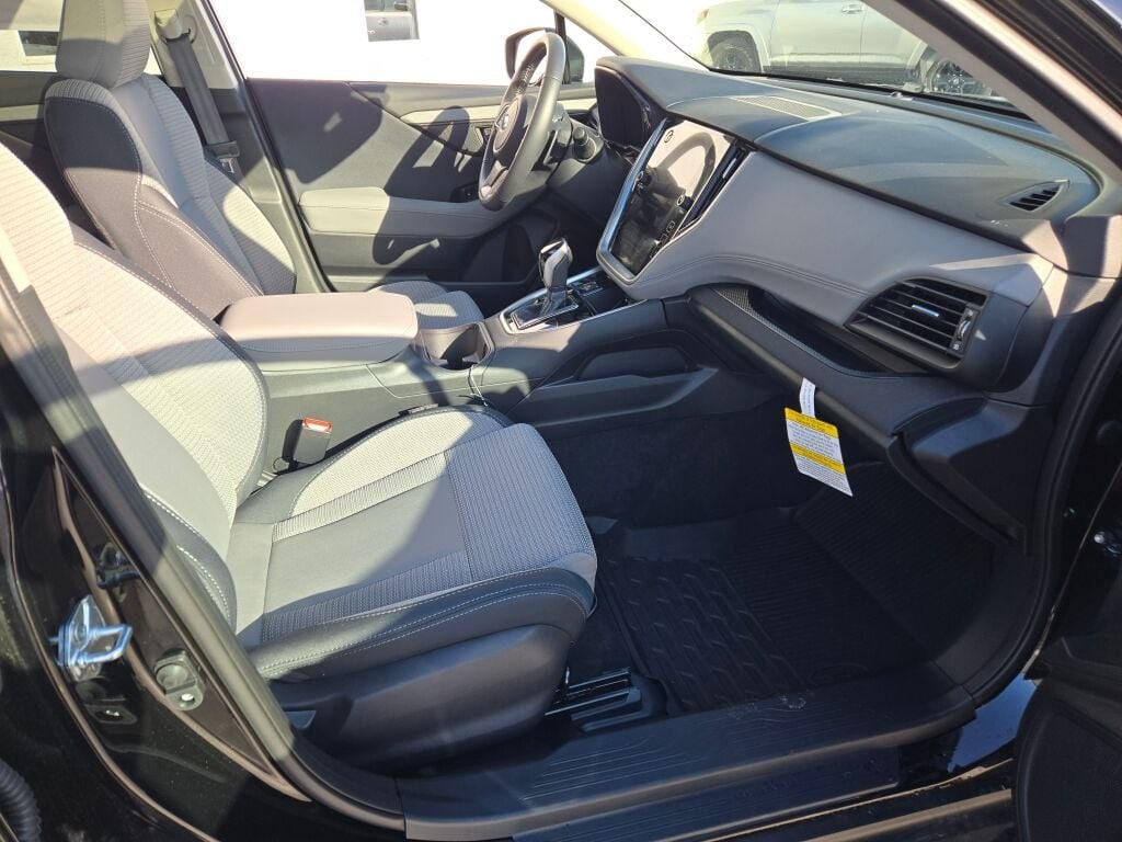 2025 SUBARU OUTBACK - Image 6