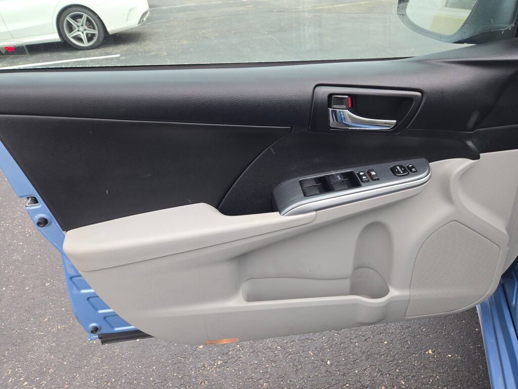 2014 TOYOTA CAMRY - Image 16