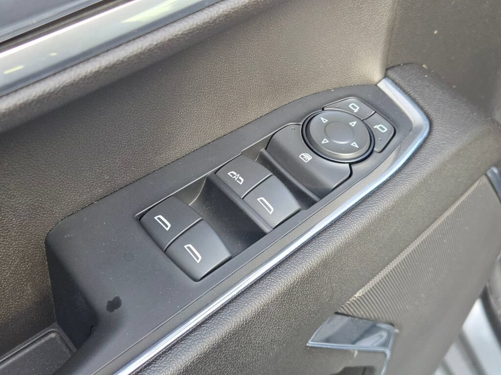 2023 Chevrolet Silverado 1500 LT - Photo 21