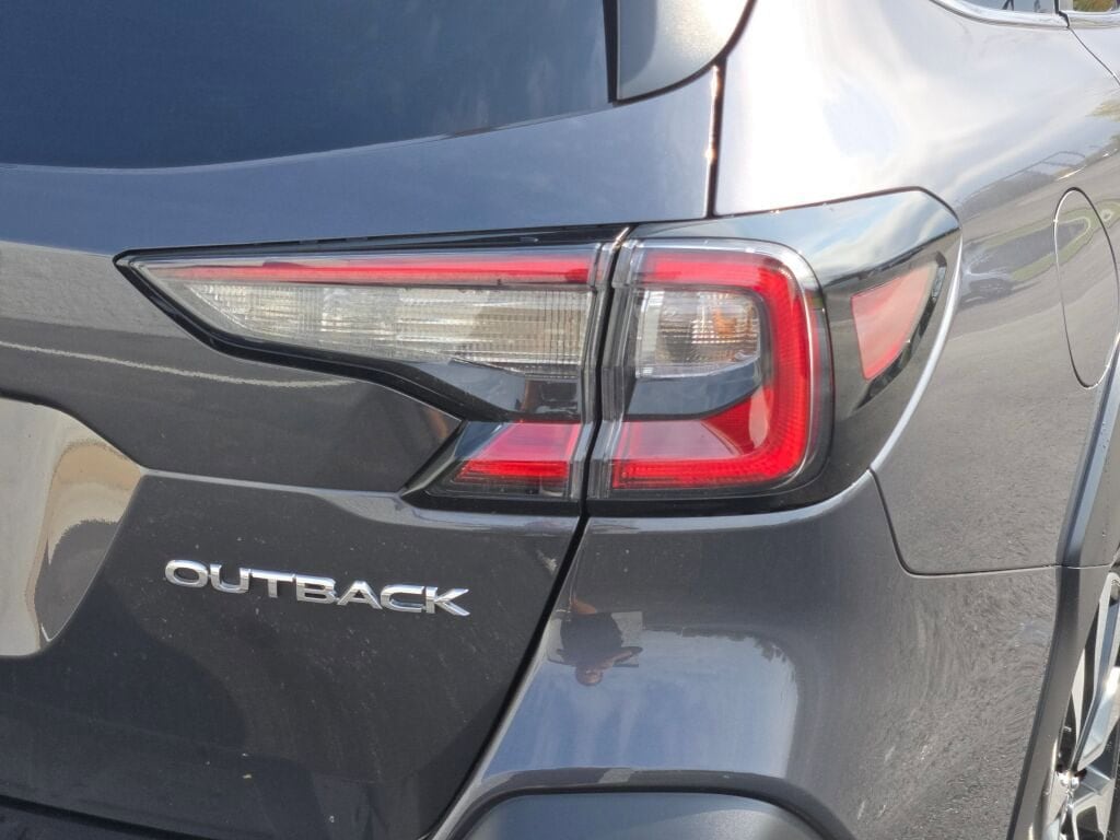 2024 SUBARU OUTBACK - Image 11