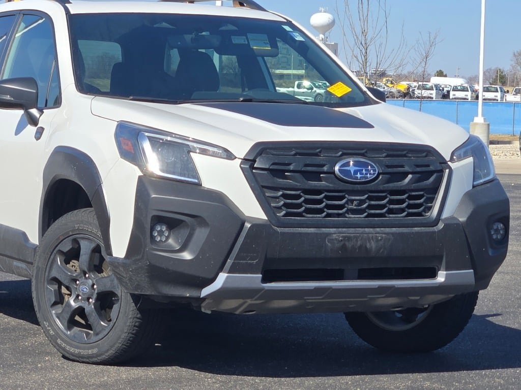 Used 2022 Subaru Forester Wilderness with VIN JF2SKAMC1NH522840 for sale in Kenosha, WI