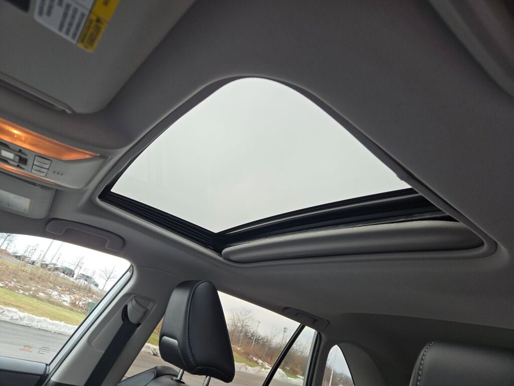 2020 TOYOTA RAV4 - Image 23