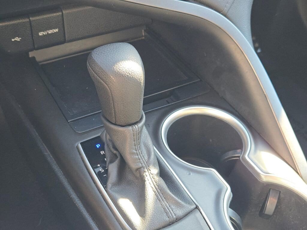 2021 TOYOTA CAMRY - Image 25