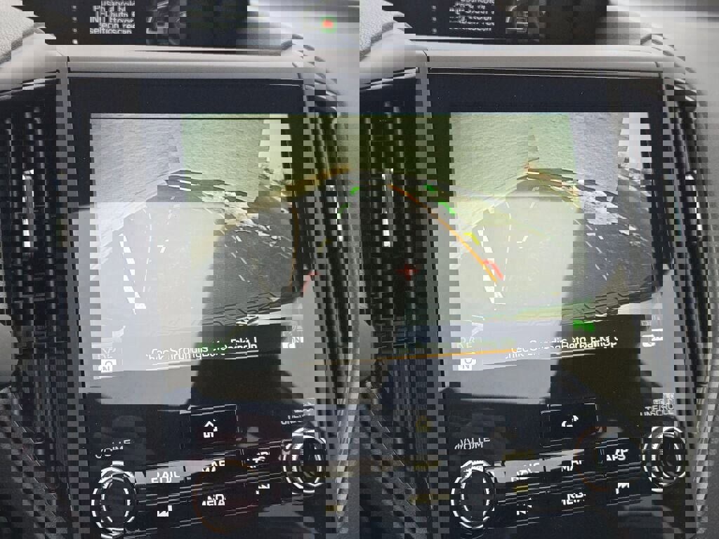 2025 SUBARU FORESTER - Image 26