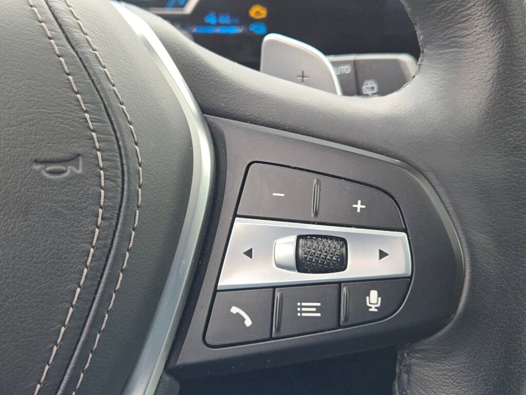 2025 BMW X5 - Image 30