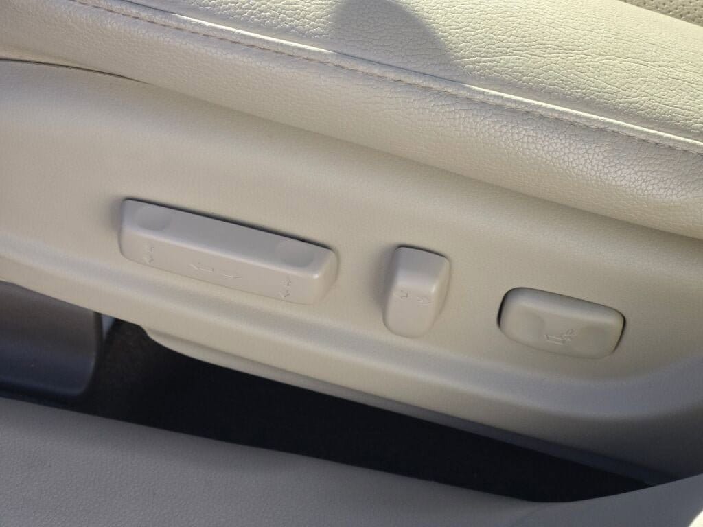 2016 ACURA RDX - Image 24