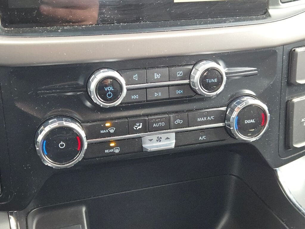 2024 Ford F-150 XLT - Photo 23