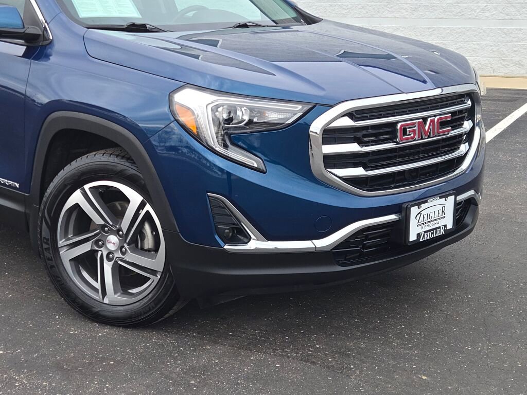 2021 GMC TERRAIN - Image 2