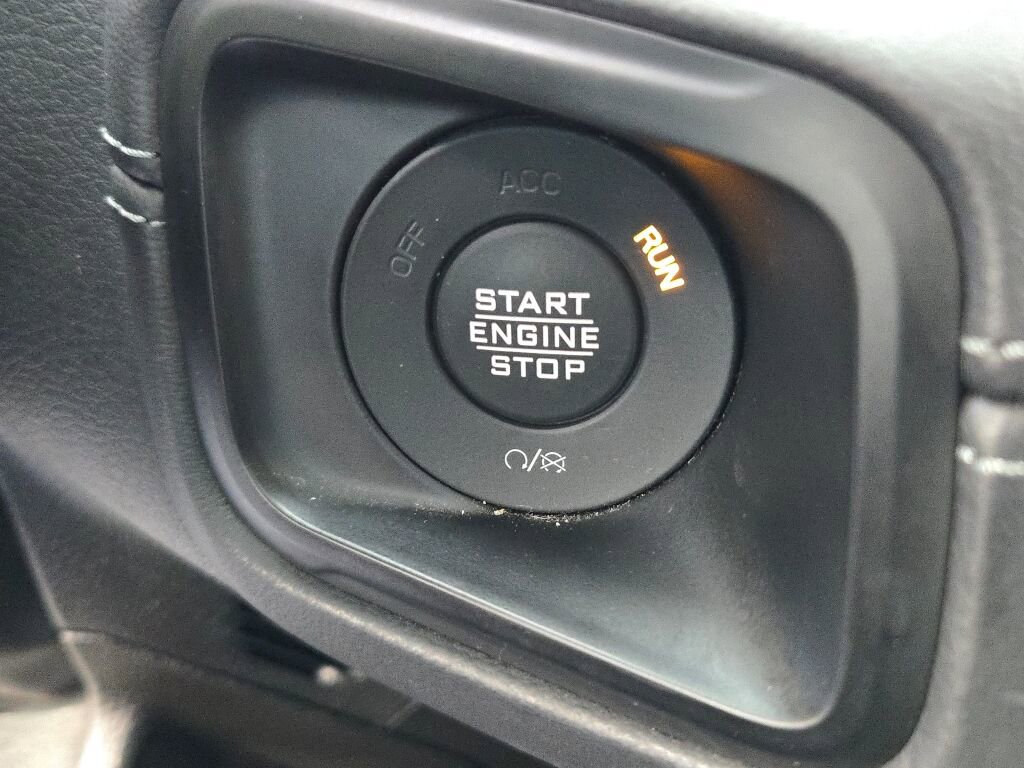 2025 JEEP WRANGLER - Image 26