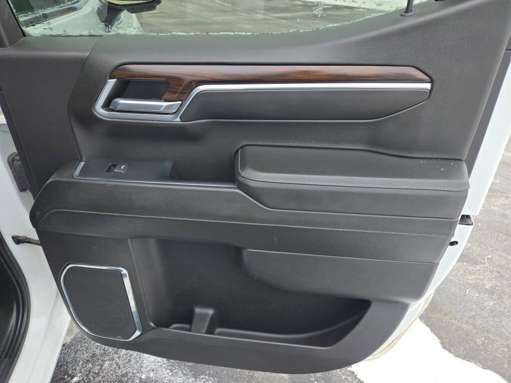 2024 GMC SIERRA - Image 8