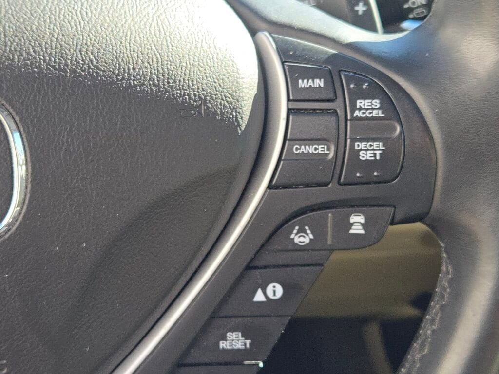 2016 ACURA RDX - Image 31