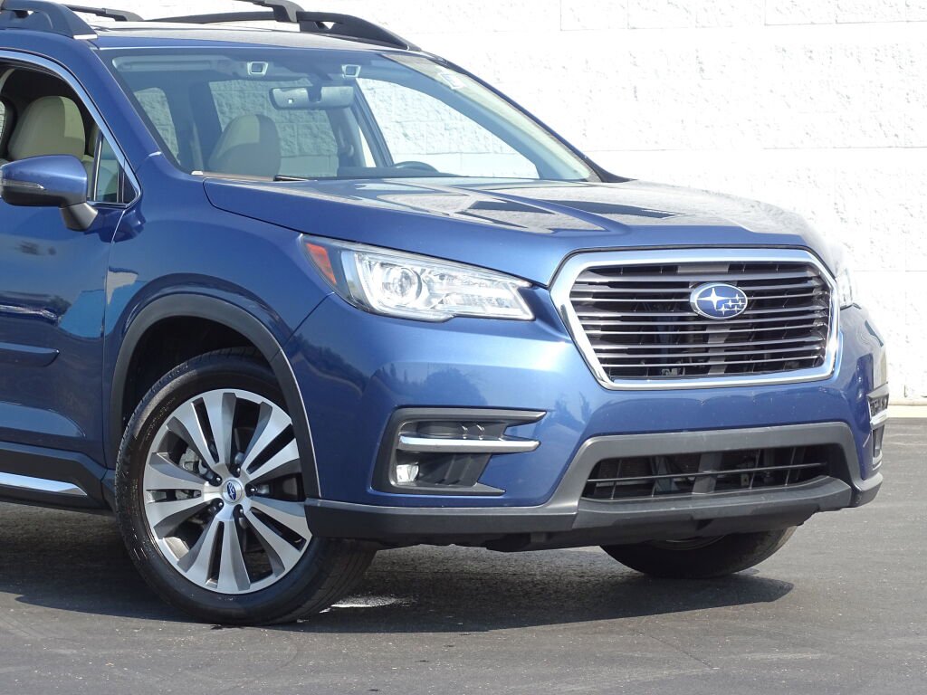 Used 2020 Subaru Ascent Limited with VIN 4S4WMAPD7L3443998 for sale in Kenosha, WI