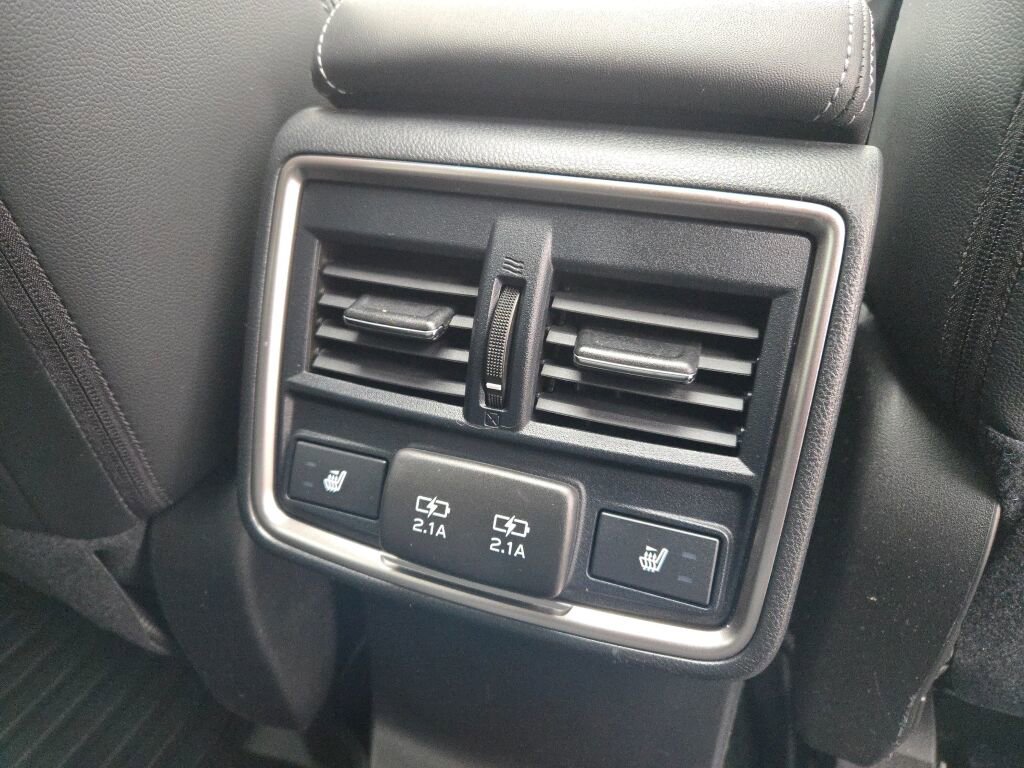 2020 SUBARU FORESTER - Image 11