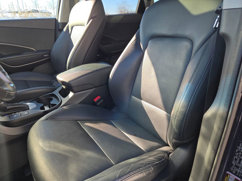 2017 HYUNDAI SANTA FE - Image 22