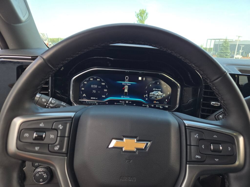 2023 Chevrolet Silverado 1500 LT - Photo 32